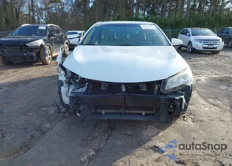 2015 Toyota Camry Xle z USA, uszkodzony, nr VIN 4T1BF1FK6FU474098